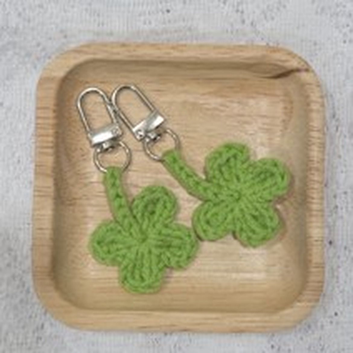 네잎클로버 키링+고리 핸드폰 사용 후 만족스러운 후기