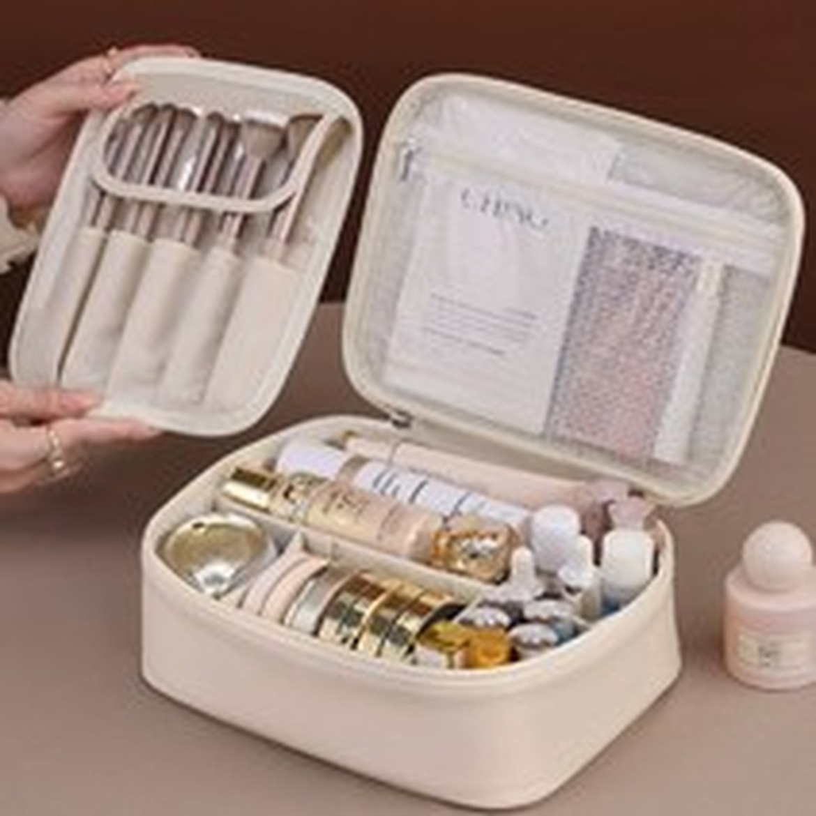 비니오 메이크업 수납 박스, 생각보다 유용한 휴대용 대용량 수납