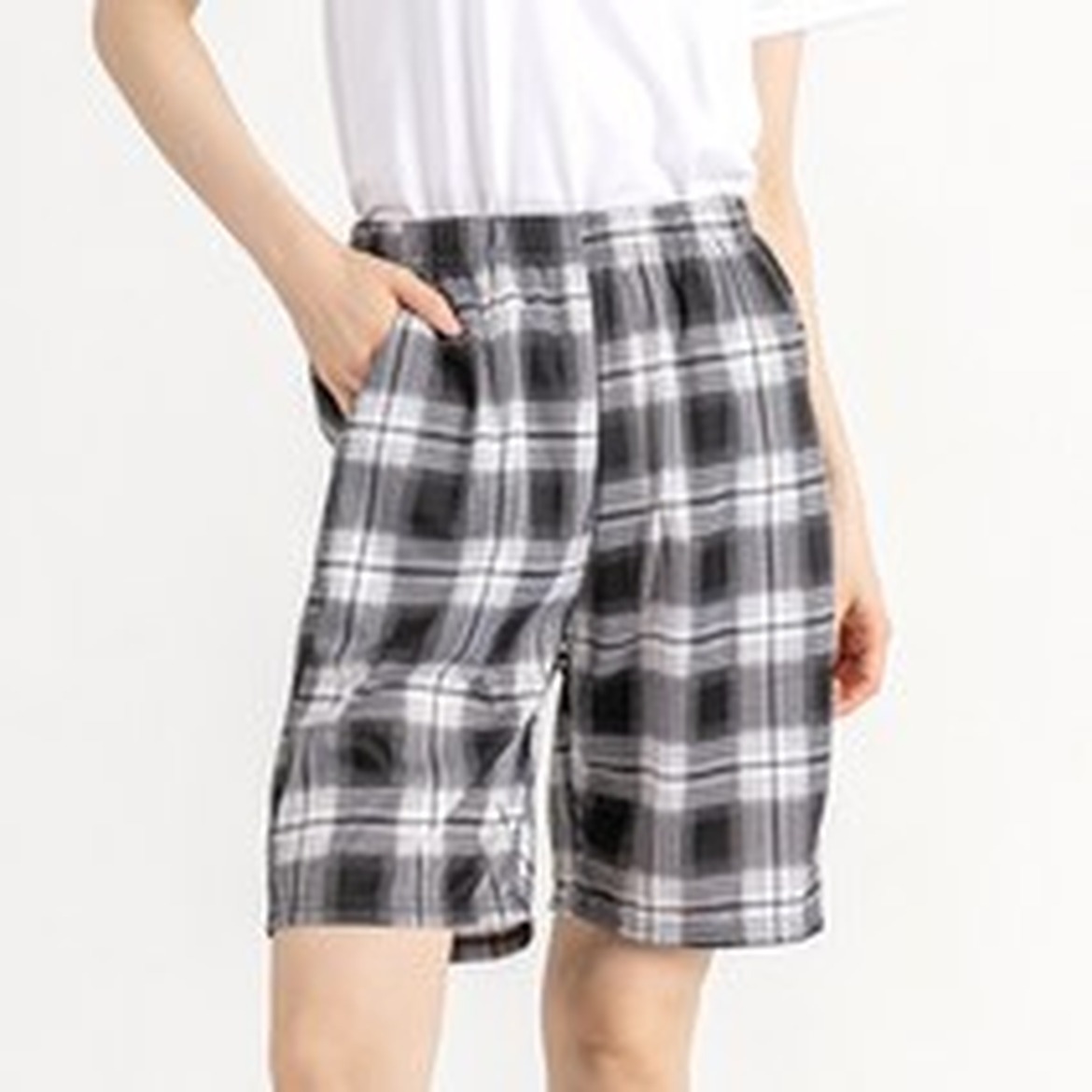 여성 블랙 체크 패턴 5부 반바지 실사용 후기