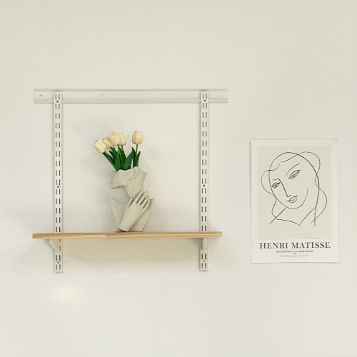 도디스 찬넬선반 활용 | 세탁실과 다용도실 인테리어에 적합한 벽선반