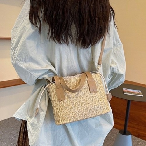 여성 미니 바스켓 네트 니트 라탄 버킷토트백 여름 활용도 높은 가방