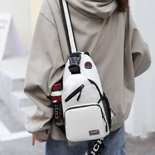 슬링백 메신저백 남성 가방 활용도 높은 여행용 크로스백