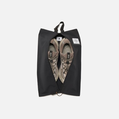 슈즈 파우치 1개 | 공간 절약과 정리의 핵심 아이템