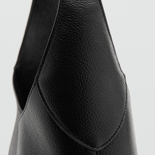 망고 미디엄 테크니컬 레더 메탈 디테일 숄더백 활용 포인트 정리