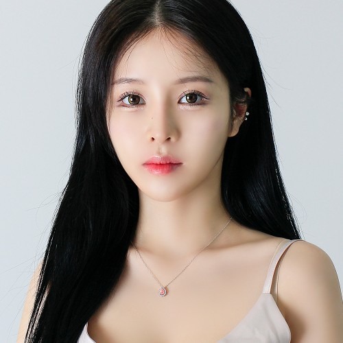 물방울 핑크 다이아 목걸이로 특별한 순간을 더욱 빛내세요