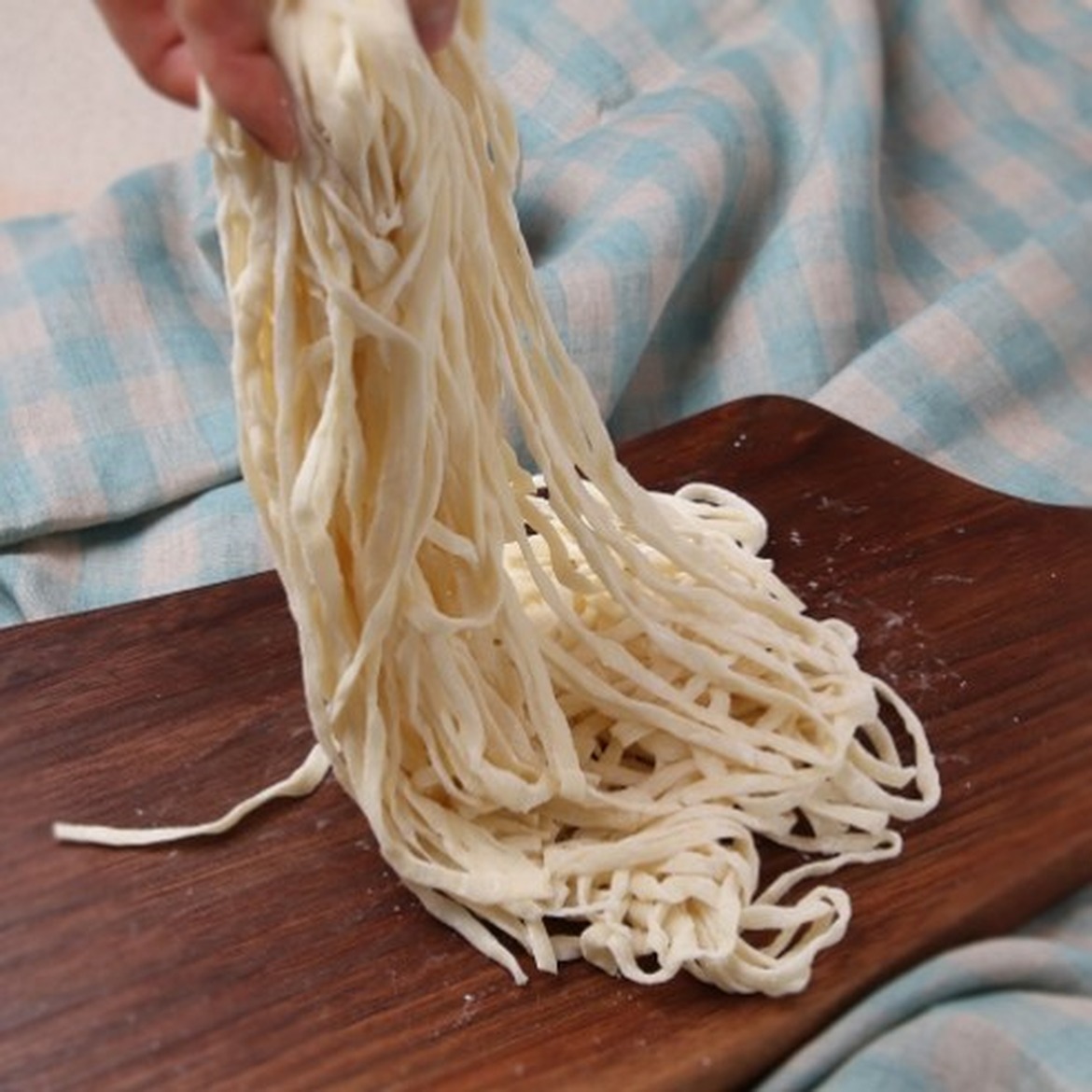 순백제면소 생칼국수, 간편한 한 끼를 위한 완벽 선택
