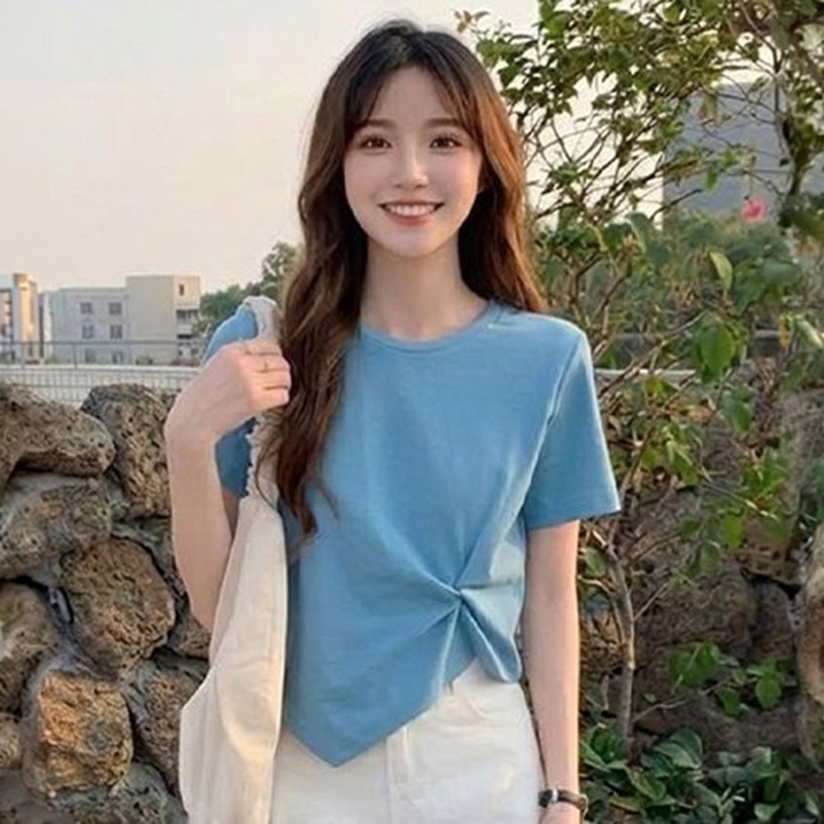 여름 시선 집중 빅사이즈 슬림핏 크롭 티셔츠