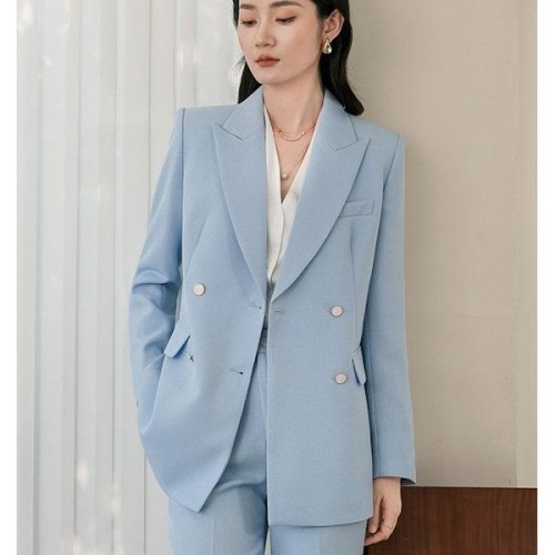 하객 패션으로 고민 중인 당신을 위한 더블 정장, 체크해야 할 포인트