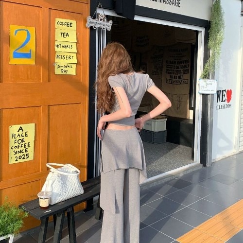 여름 운동복 선택 시 확인해야 할 힙한 투피스 세트의 특징