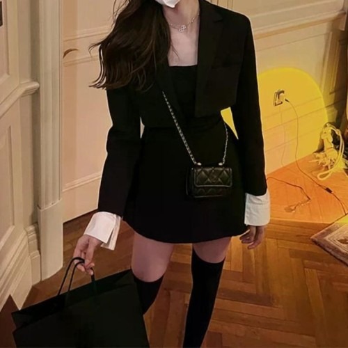 여친룩 데이트룩으로 좋은 블랙 투피스 세트 구매 전 확인할 점
