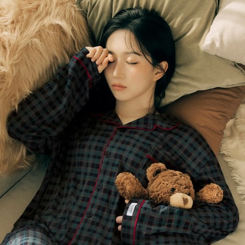 커플 잠옷 선택 시 고려해야 할 포인트와 도씨 긴팔 카라 세트의 차별점