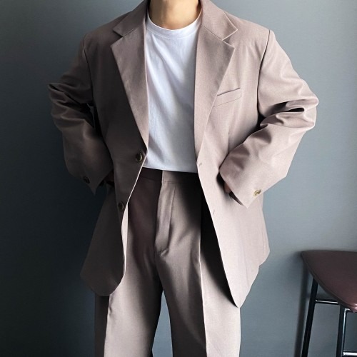 하객룩과 출근룩에 적합한 남자 정장 셋업 구매 전 확인 포인트