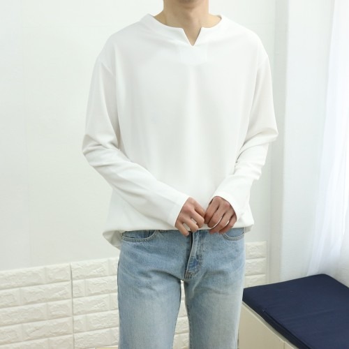 남자 봄 가을 긴팔 브이넥 티셔츠 선택 시 체크할 포인트