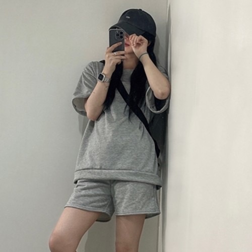여름에 적합한 여성 이지 트레이닝복 세트 선택 전 체크포인트