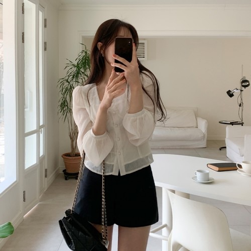 블라우스 투피스 세트 구매 전 확인해야 할 포인트