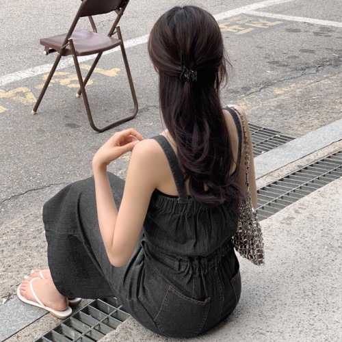 데일리 룩에 적합한 버튼 플랩포켓 롱 데님 원피스 선택할 때 체크할 포인트